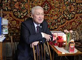 Сергей Дубовой вручил памятную медаль к 80-летию Победы  ветерану Великой Отечественной войны Антонине Ивановне Баранцевой