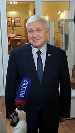 8 декабря принял участие в презентации книги "Фронт без линии фронта" 