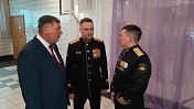 Владимир Мищенко принял участие в торжественном мероприятии, посвященном Дню подводника, в Полярном 
